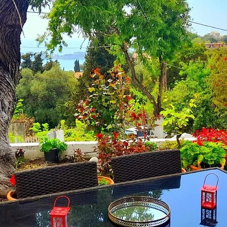 Feriehus Nikolas House Corfu *