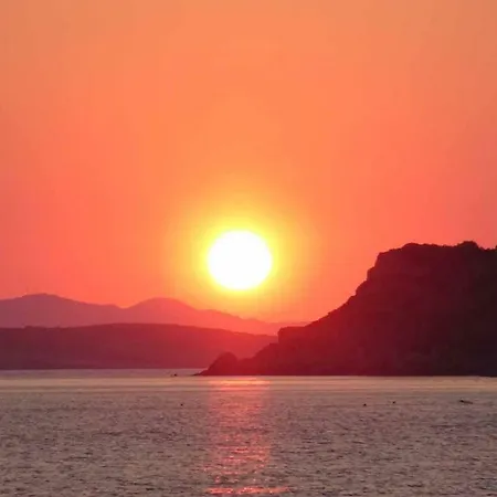 Feriehus Nikolas House Corfu *