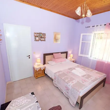 Nikolas House Corfu Feriehus *
